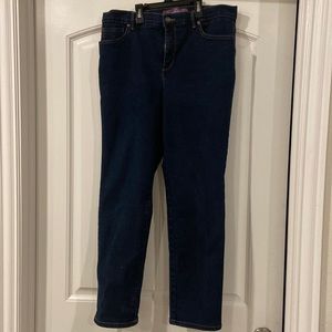 Gloria Vanderbilt dark denim jeans